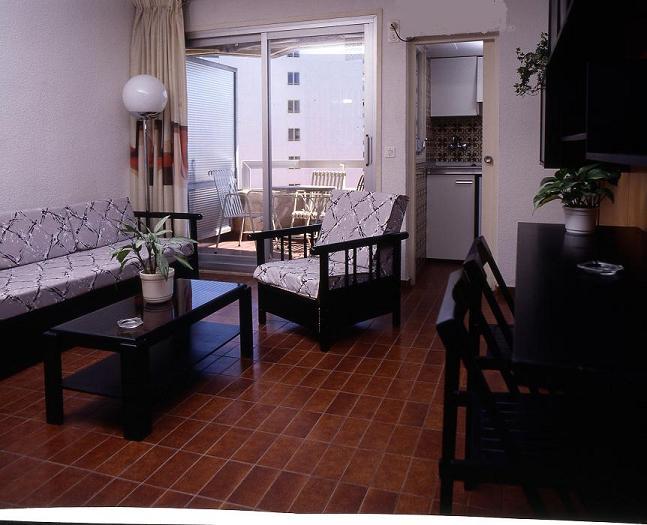 Rentalmar Alboran Apartments Salou Esterno foto